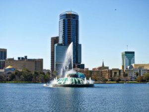 lake-eola-in-orlando-florida-with-fountain-725x544-300x225 How To Choose The Best Business Moving Company In Orlando Orlando | Central Florida